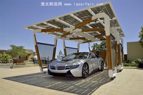 寶馬展示太陽能概念車庫 為i系電動(dòng)車充電